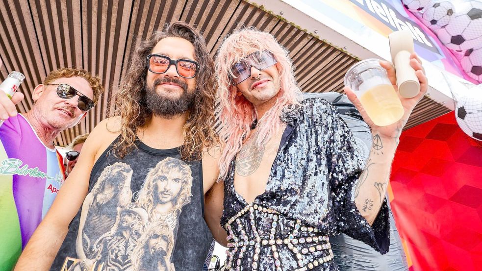 Auch Tom und Bill Kaulitz sind dieses Jahr beim Kölner CSD dabei. Foto: Christoph Reichwein/dpa