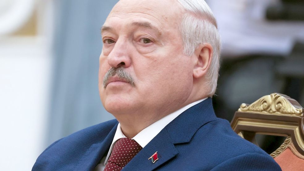 Der als letzter Diktator Europas verschriene Machthaber von Belarus, Alexander Lukaschenko, kann zum Tode Verteilte begnadigen. (Archivbild) Foto: Mikhail Metzel/Sputnik Kremlin Pool via AP/dpa