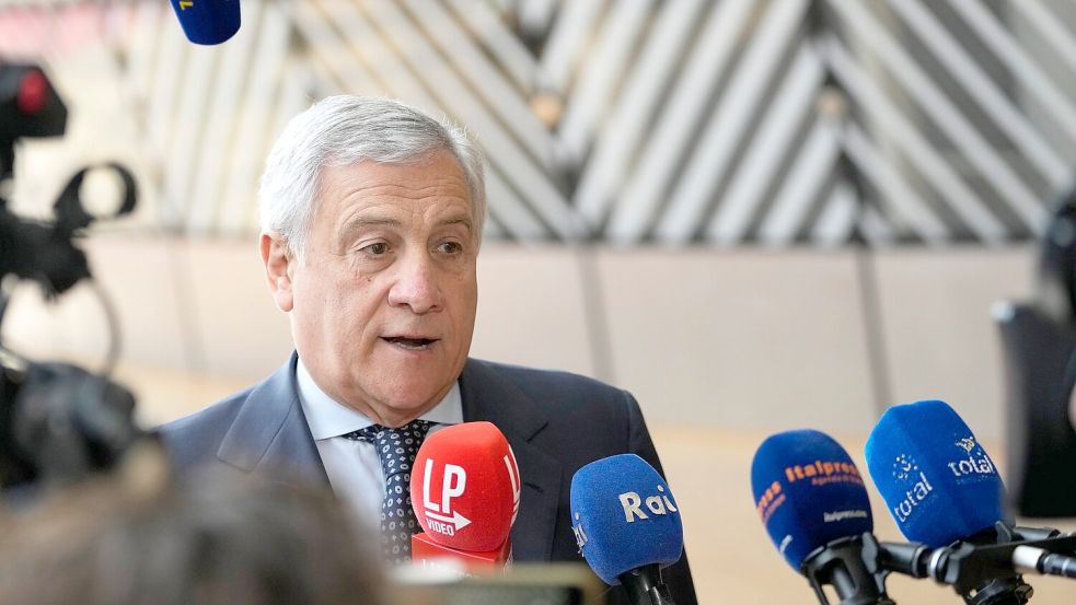 Italiens Außenminister Antonio Tajani sagte, nach 13 Jahren müsse die EU ihre Syrien-Politik an die „Entwicklung der Situation“ anpassen. (Foto: Archiv) Foto: Virginia Mayo/AP/dpa