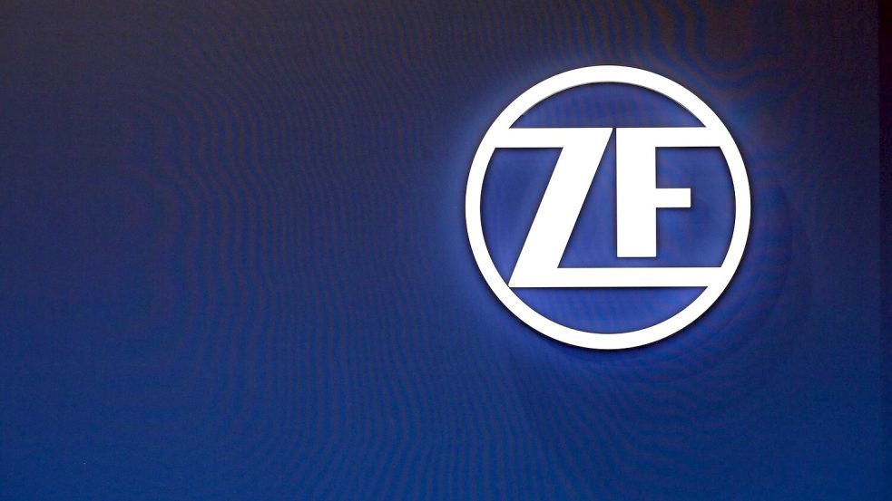 Bis zu 14.000 Stellen könnten in den kommenden Jahren bei Autozulieferer ZF wegfallen. (Archivbild) Foto: Martin Schutt/dpa