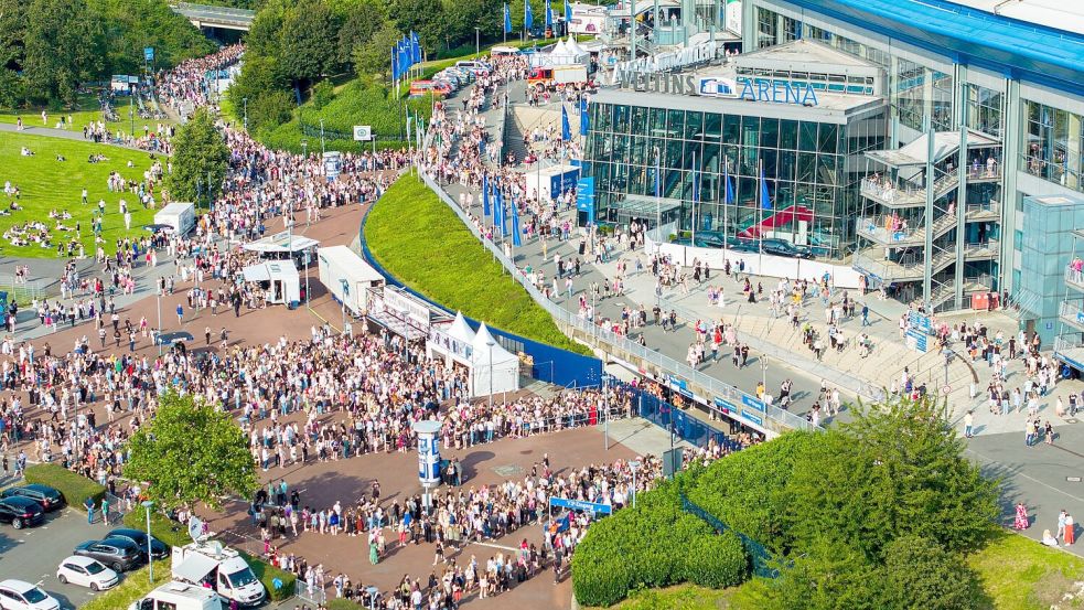 180.000 Fans wollten die Sängerin allein in Gelsenkirchen sehen - das hat die Suchanfragen bei Airbnb deutlich nach oben getrieben. (Archivbild) Foto: Christoph Reichwein/dpa