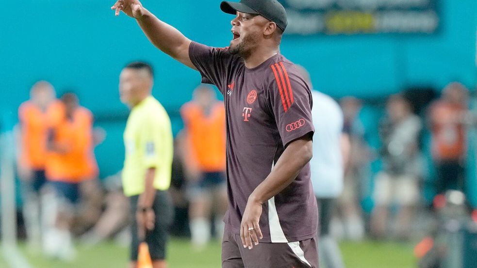 Steht für lautstarkes, aktives Coaching: Vincent Kompany. Foto: Ahn Young-joon/AP/dpa