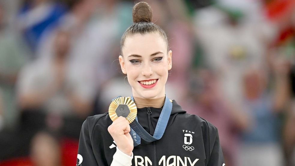 Darja Varfolomeev ist erste deutsche Gymnastik-Olympiasiegerin. Foto: Sina Schuldt/dpa