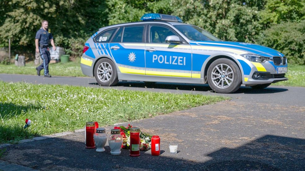 Die Verteidigung eines wegen Mordes verurteilten 15-Jährigen hat Revision eingelegt. (Archivbild) Foto: Pia Bayer/dpa