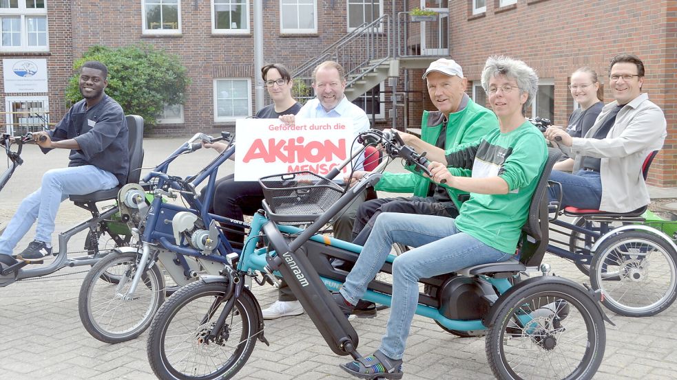 Für die Auricher Jugendherberge wurden neue Spezialfahrräder angeschafft. Foto: Aiko Recke