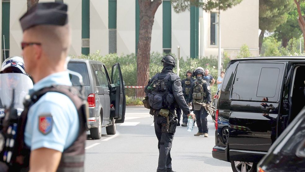 Nach der Explosion vor einer Synagoge in Südfrankreich laufen Terrorermittlungen. Foto: Pascal Guyot/AFP/dpa