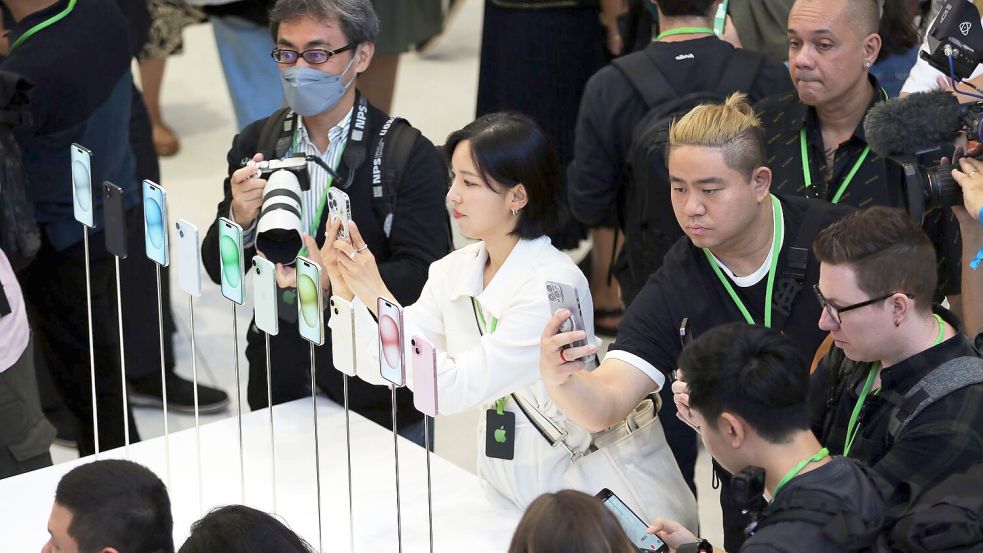 Bei Apples September-Event gibt es traditionell neue iPhone-Modelle. (Archivbild) Foto: Christoph Dernbach/dpa