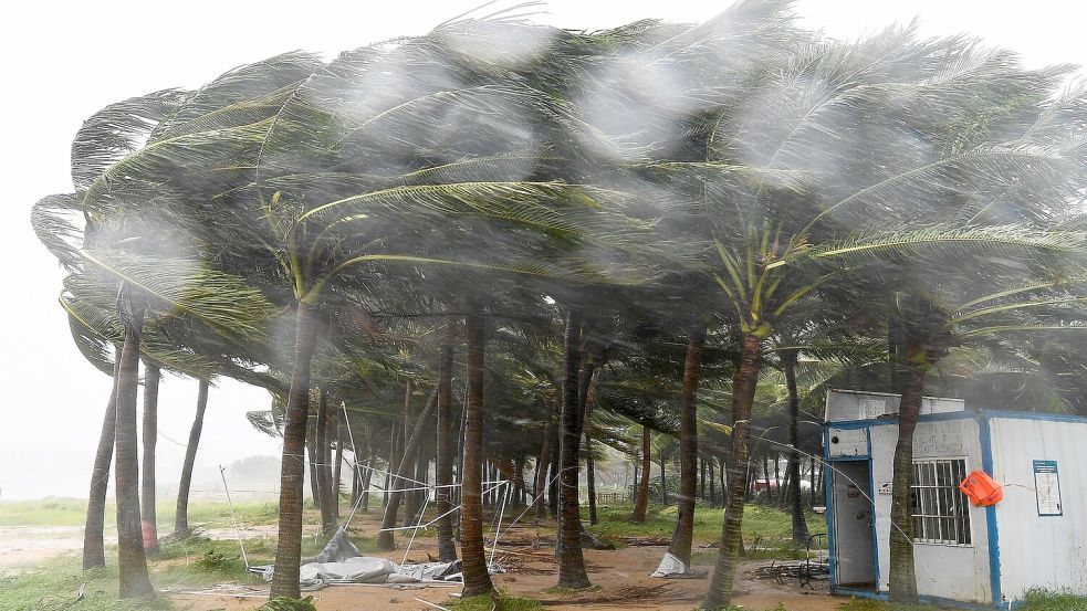 „Yagi“ ist mit Windgeschwindigkeiten von rund 200 Kilometern pro Stunde unterwegs. Foto: Yang Guanyu/Xinhua/AP/dpa