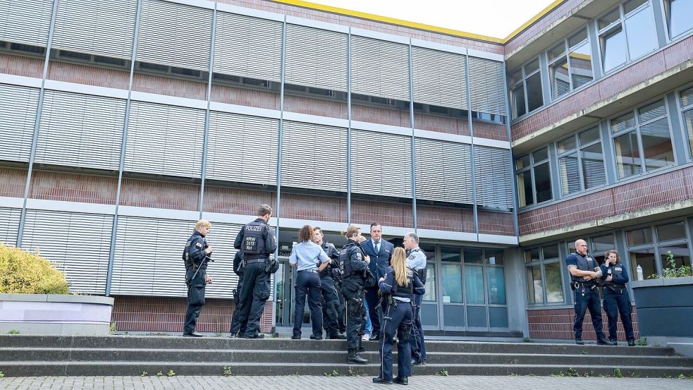 In der Gesamtschule in Duisburg mit fast 1300 Schülerinnen und Schülern sind die Bildungsgänge Hauptschule, Realschule und Gymnasium zusammengefasst. Foto: Christoph Reichwein/dpa