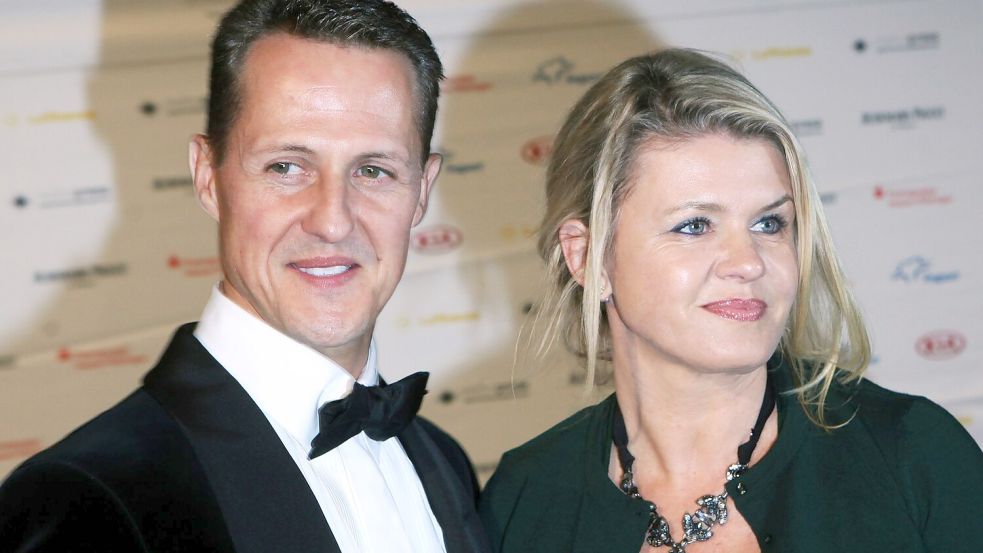 Mehrere Männer sollen versucht haben, Michael und Corinna Schumacher mit privaten Fotos zu erpressen. (Archivbild) Foto: Fredrik von Erichsen/dpa