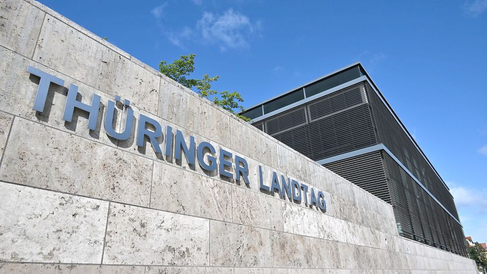 Thüringens Landtag trifft sich zu seiner ersten, wahrscheinlich turbulenten Sitzung (Archivbild). Foto: Martin Schutt/dpa