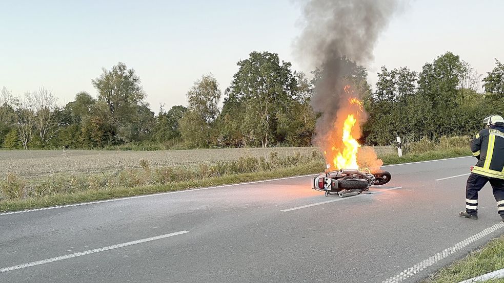 Die Flammen konnte die Feuerwehr schnell löschen. Foto: Feuerwehr