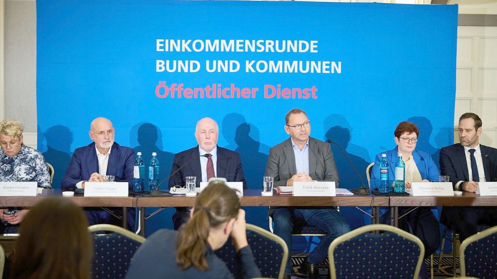 In den Tarifverhandlungen für den öffentlichen Dienst erwarten die Gewerkschaften lange Nächte. Foto: Annette Riedl/dpa