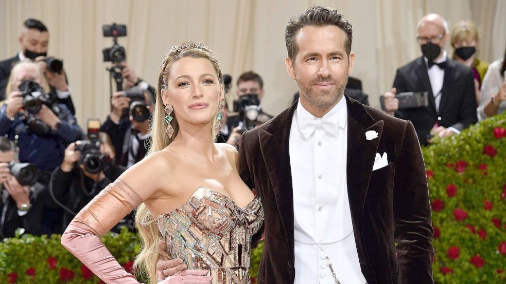 Blake Lively und Ryan Reynolds spenden wie Popstar Taylor Swift für die Hurrikan-Opfer in den USA. (Archivbild) Foto: Evan Agostini/Invision/AP/dpa