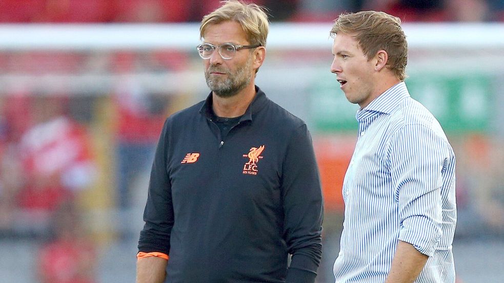 Einst Vereinstrainer, jetzt nicht mehr: Jürgen Klopp und Julian Nagelsmann (r). Foto: Dave Thompson/AP/dpa