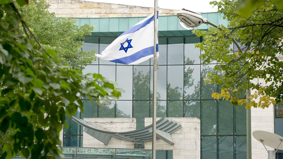 Nach Informationen der „Bild“-Zeitung hat der Verdächtige einen Anschlag auf die israelische Botschaft geplant. Foto: picture alliance / ZB