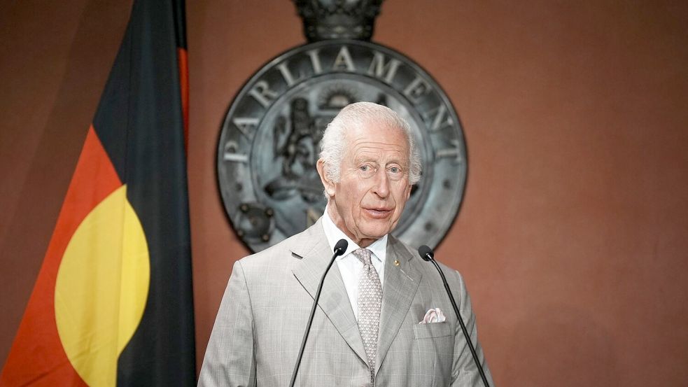 Für Charles ist es die erste Fernreise seit Bekanntwerden seiner Krebserkrankung. Foto: Aaron Chown/PA Wire/dpa