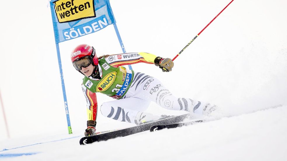 Ski Alpin: Shiffrin Verpasst Auftaktsieg - Tränen Bei Gut-Behrami ...