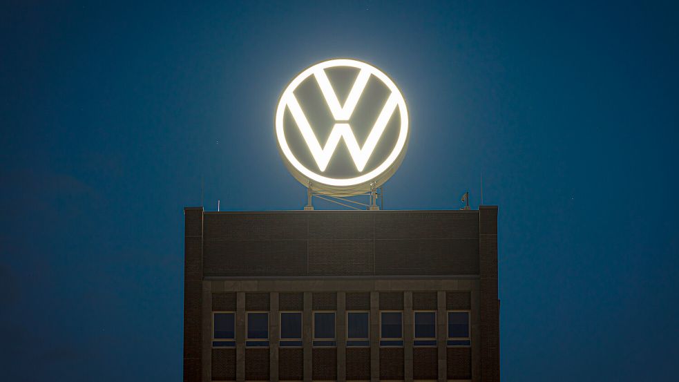 Die Krise bei VW spitzt sich zu: Laut Betriebsrat will der Konzern drei Werke in Deutschland schließen. Foto: dpa/Moritz Frankenberg