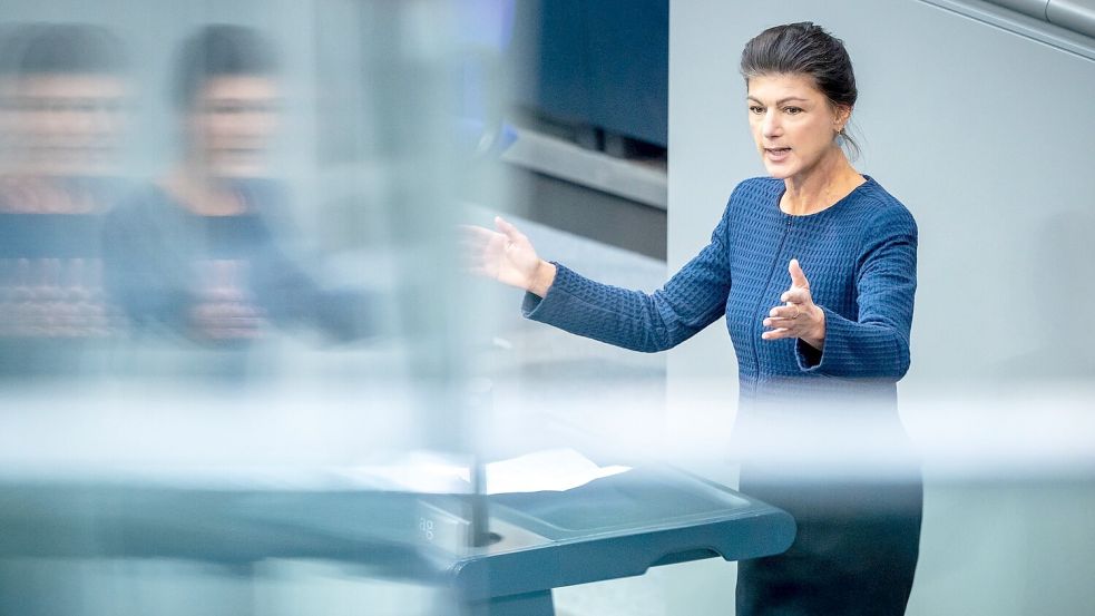 Sahra Wagenknecht schließt eine BSW-Kanzlerkandidatur nicht aus. (Archivbild) Foto: Michael Kappeler/dpa