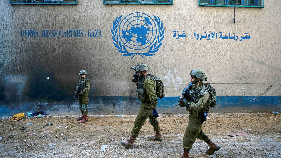 Israel wirft dem UN-Hilfswerk für die Palästinenser (UNRWA) vor, von der islamistischen Hamas im Gazastreifen unterwandert zu sein. Foto: Ariel Schalit/AP/dpa