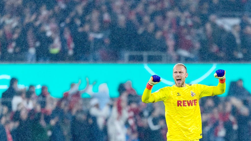 Der 1. FC Köln kann wieder jubeln. Foto: Rolf Vennenbernd/dpa