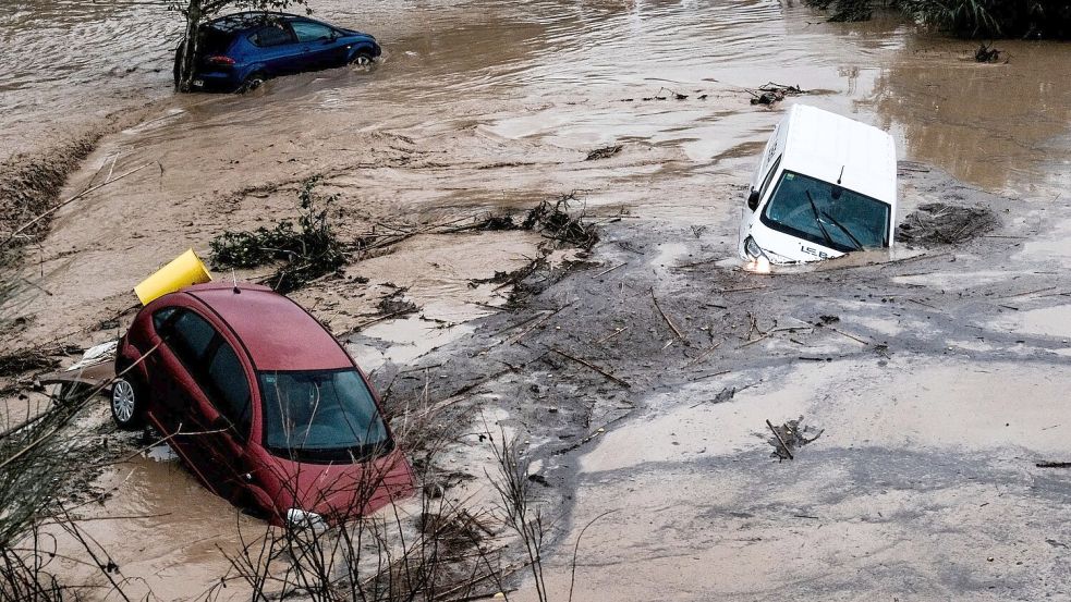 Straßen verwandelten sich in reißende Flüsse. Foto: Gregorio Marrero/AP