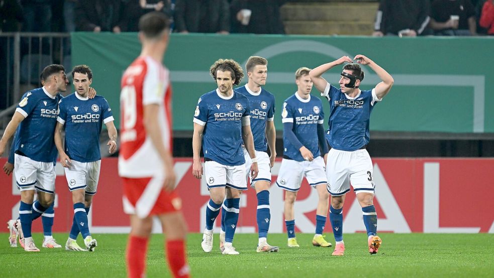 Bielefeld jubelt, Union ärgert sich. Foto: Swen Pförtner/dpa