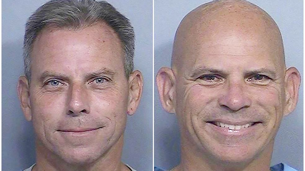 Erik Menendez (l) und sein Bruder Lyle Menendez wurden zu lebenslanger Haft verurteilt - kommt nun die Wende? Foto: Uncredited/California Dept. of Corrections via AP/dpa