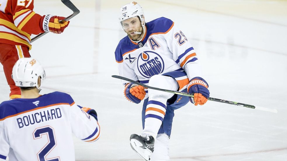 Traf schon nach 20 Sekunden zum 1:0: Leon Draisaitl von den Edmonton Oilers. Foto: Jeff McIntosh/The Canadian Press via AP/dpa