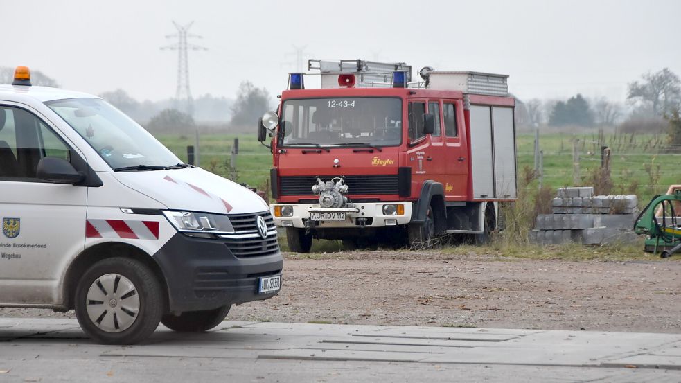 Endstation Bauhof: Das wegen technischer Mängel aus dem Verkehr gezogene Löschfahrzeug steht auf dem Betriebsgelände in Marienhafe. Foto: Thomas Dirks