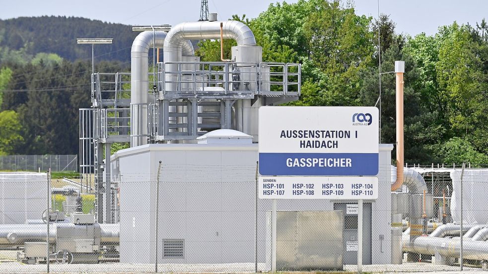 Der riesige Gas-Speicher in Haidach ist ein wichtiger Baustein der Versorgungssicherheit in Österreich Foto: Manfred Fesl/APA/dpa