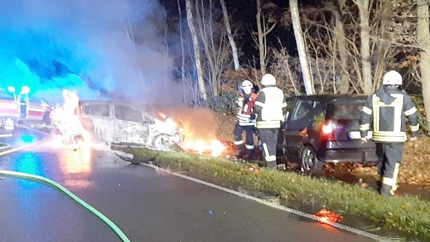 Bei dem Unfall auf der Bundesstraße 72 in Friesoythe kam eine Person ums Leben. Foto: Feuerwehr Friesoythe