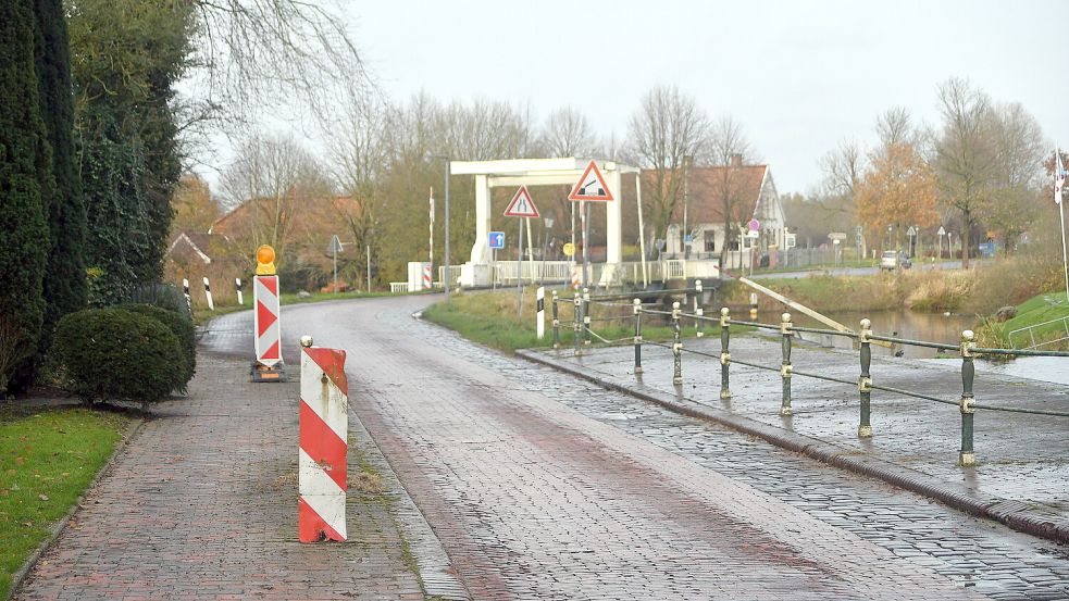 Die sogenannte Schewenbrücke beim Eiland, die von vielen Einheimischen als eine besondere Gefahrenstelle angesehen wird. Foto: Gerd-Arnold Ubben