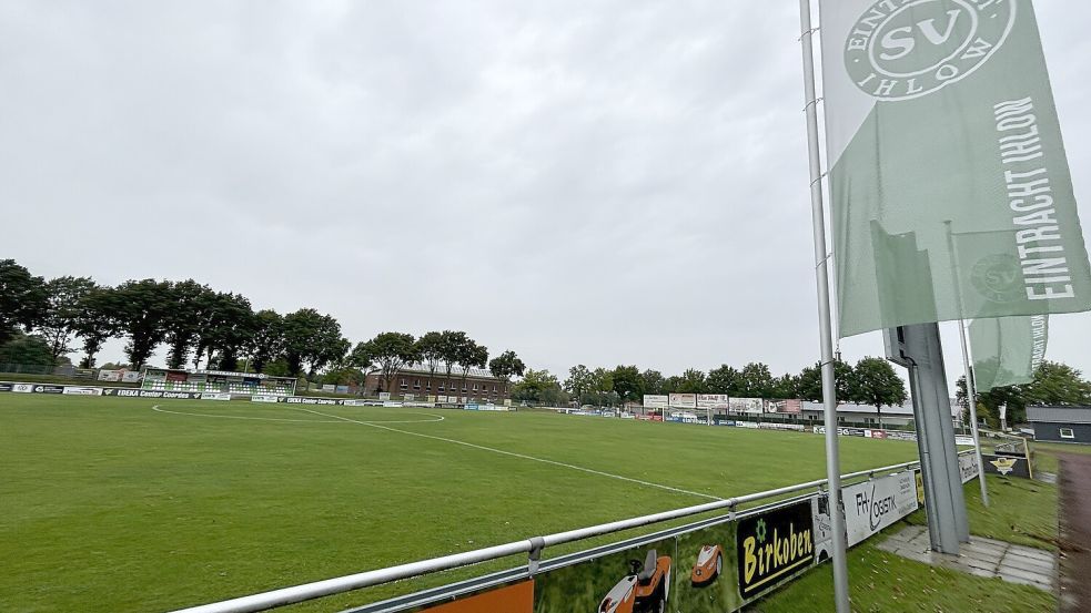 Blick auf den Sportplatz in Ihlowerfehn: Im August wurde für Eintracht Ihlow Unterstützung beim Bau einer Hochsprunganlage und einer Flutlichtanlage zugesagt. Es waren die einzigen Anträge auf Förderung in diesem Jahr. Foto: Christin Wetzel