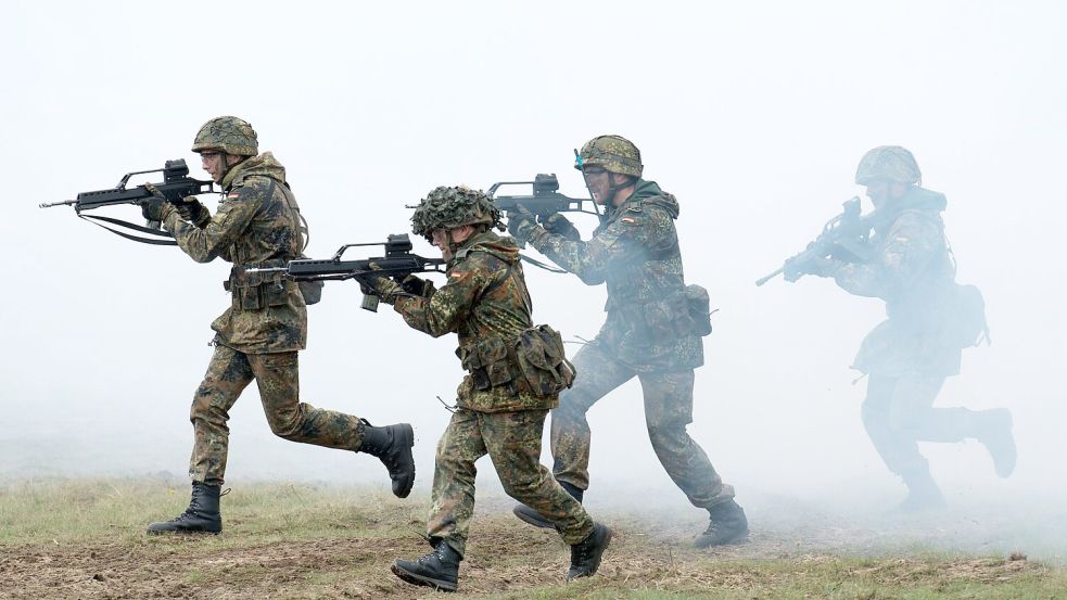 Die neue EU-Außenbeauftragte Kaja Kallas hält den Einsatz europäischer Friedenssoldaten in der Ukraine für möglich. (Symbolbild) Foto: Stefan Sauer/dpa-Zentralbild/dpa