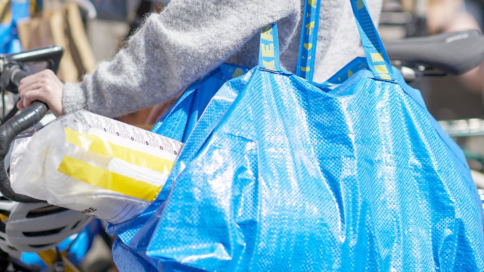 Die Ikea-Einkaufstasche „Frakta“ vermarktet das schwedische Möbelhaus als Kultobjekt. Foto: Ikea