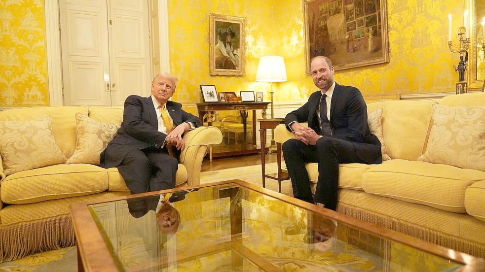 Trump nutzte seinen Besuch in Paris auch für ein Treffen mit dem britischen Thronfolger. Foto: Aaron Chown/Pool PA/AP/dpa