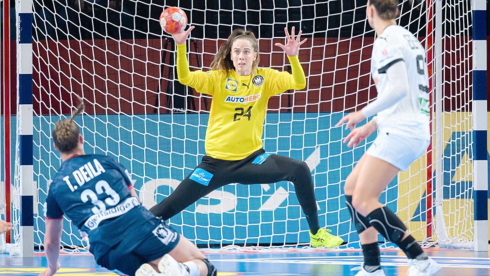 Die deutschen Handballerinnen haben das EM-Spiel gegen Norwegen verloren. Foto: Marco Wolf/wolf-sportfoto/dpa