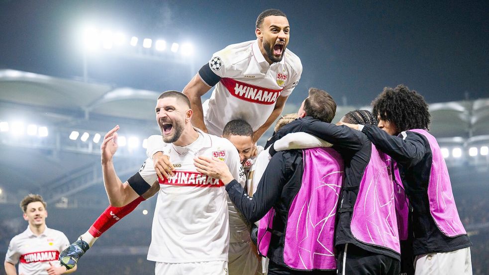 Stuttgarter Jubel: Josha Vagnoman (oben) traf zum zwischenzeitlichen 3:1. Foto: Tom Weller/dpa