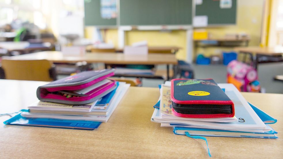 In die Schulen floss 2023 mit 90 Milliarden Euro knapp die Hälfte der öffentlichen Bildungsausgaben. (Symbolbild) Foto: Monika Skolimowska/dpa-Zentralbild/dpa