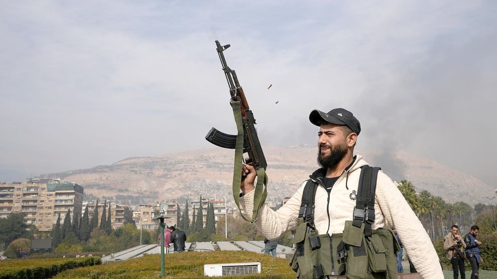 Rebellen in Syrien suchen Kontakte ins Ausland. (Archivbild) Foto: Hussein Malla/AP/dpa