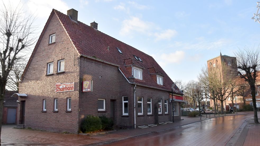 Die Tage der Schuirmann-Filiale in der Rosenstraße in Marienhafe sind gezählt. Foto: Thomas Dirks