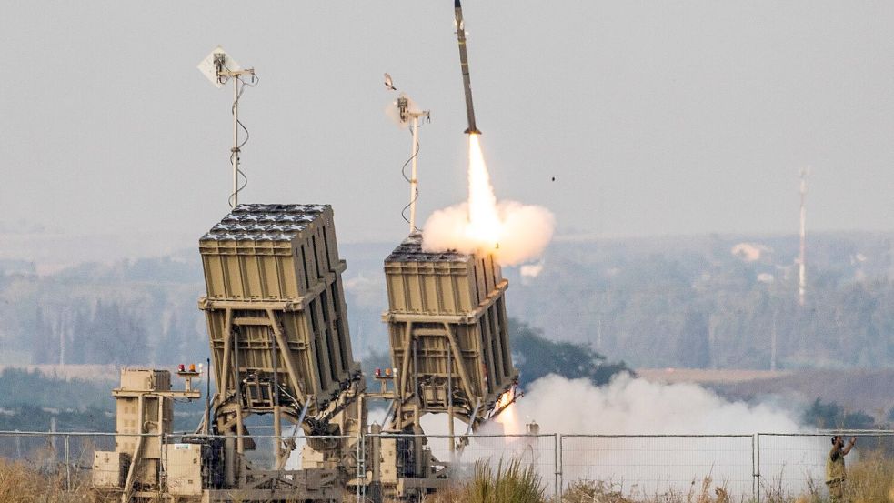 Das israelische Raketenabwehrsystem Iron Dome. (Archivbild) Foto: Ilia Yefimovich/dpa