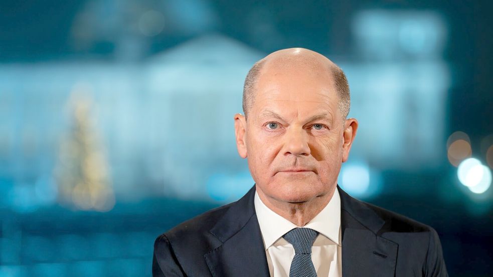 Kanzler Scholz versichert Bürgern, die Ukraine werde weiter unterstützt. Foto: Soeren Stache/dpa