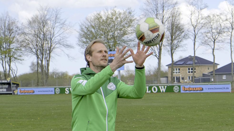 Es läuft bei der Eintracht: Vorsitzender Bernd Emkes und sein Team haben alles im Griff und die Mitgliederzahlen mehr als verdoppelt.Foto: Helmut Vortanz