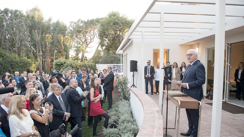 Bundespräsident Frank-Walter Steinmeier bei der Eröffnung vom Thomas Mann House (TMH) am 18. Juni 2018. (Archivbild) Foto: Bernd von Jutrczenka/dpa