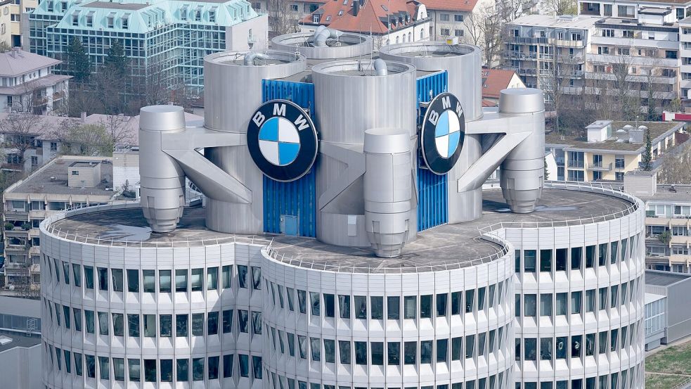 BMW-Konzernzentrale: 2024 war ein herausforderndes Jahr für die Autoindustrie. (Archivbild) Foto: Sven Hoppe/dpa