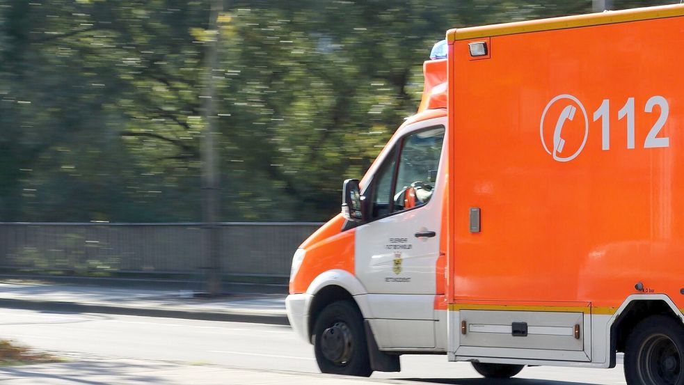 Der Rettungsdienst war nach einem Unfall in Oldersum im Einsatz. Symbolfoto: Pixabay