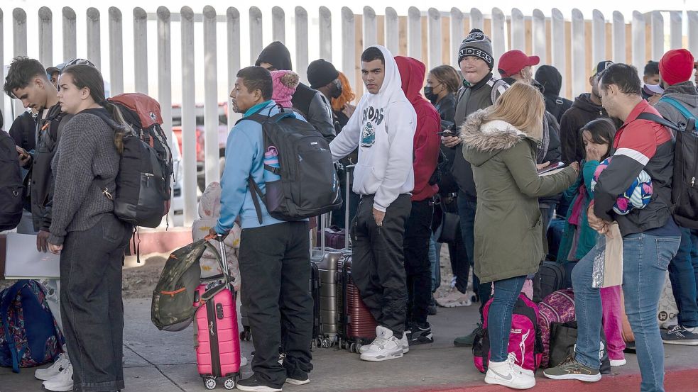 Unter Migranten in den USA haben Trumps Ankündigungen große Angst ausgelöst. (Archivbild) Foto: Felix Marquez/dpa